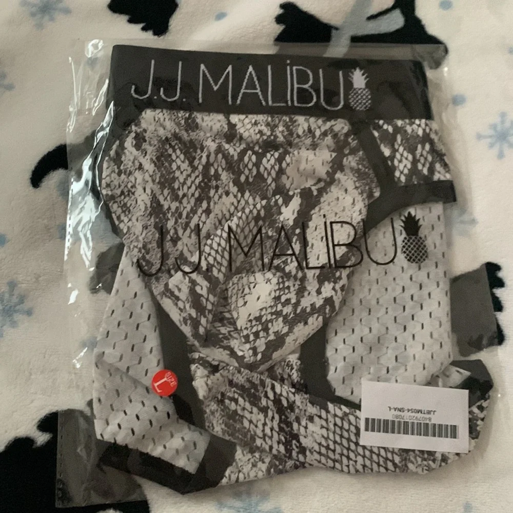 JJ Malibu 🔥 brand